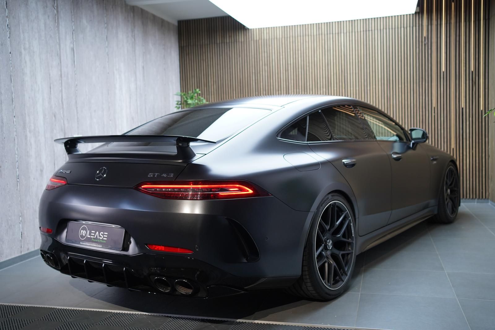 Mercedes-Benz AMG GT 43 4M+ - Samsaru's Car Outlet