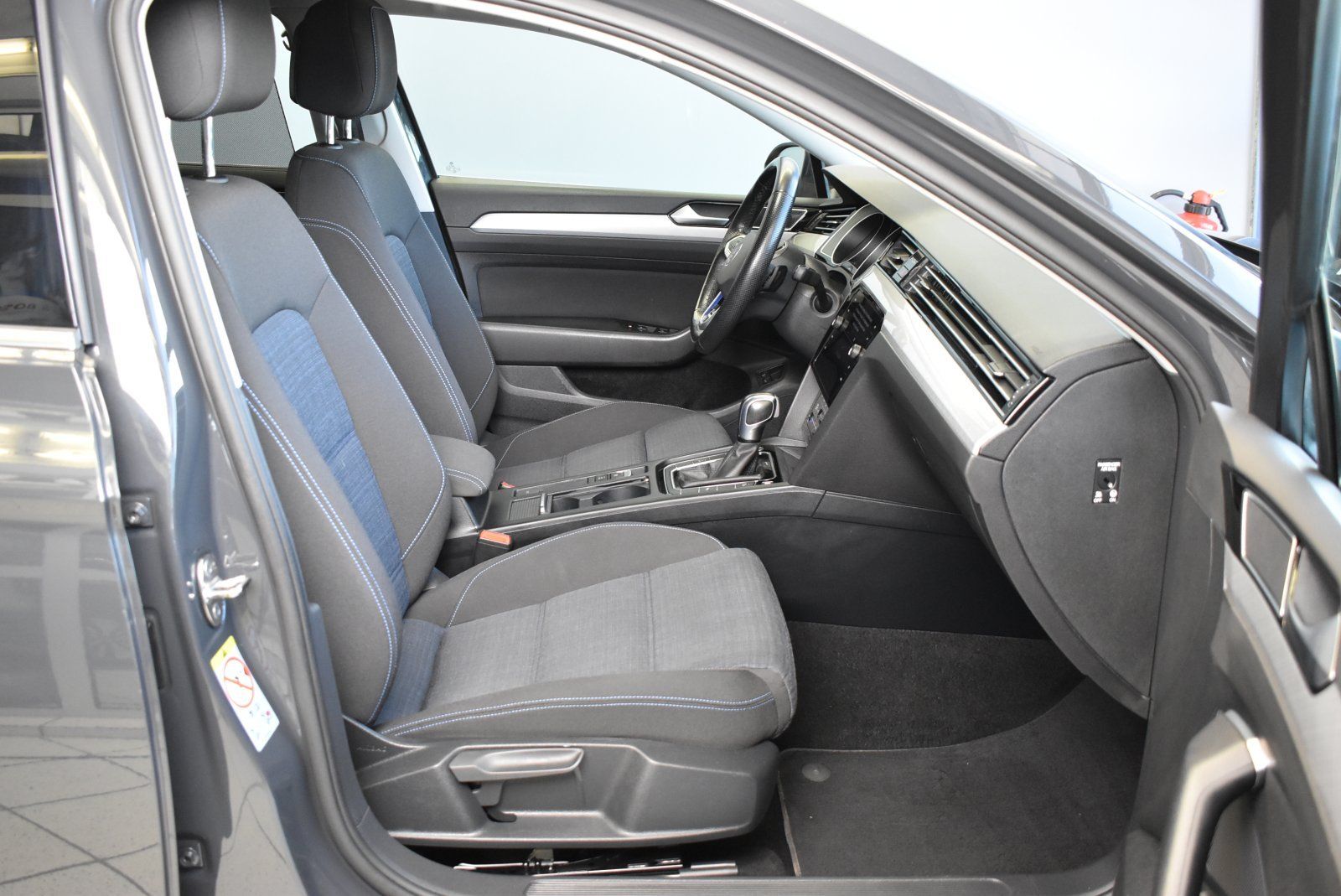 Volkswagen Passat Variant 1.4TSI Hybrid GTE DSG - Samsaru's Car Outlet