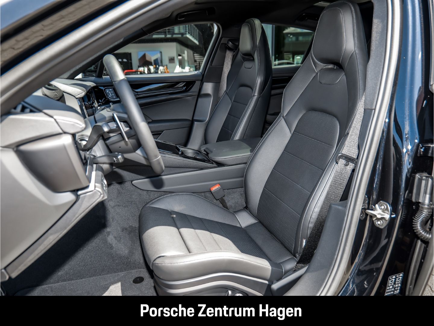 Porsche Panamera 4 BOSE Luftfederung Panoramadach LED