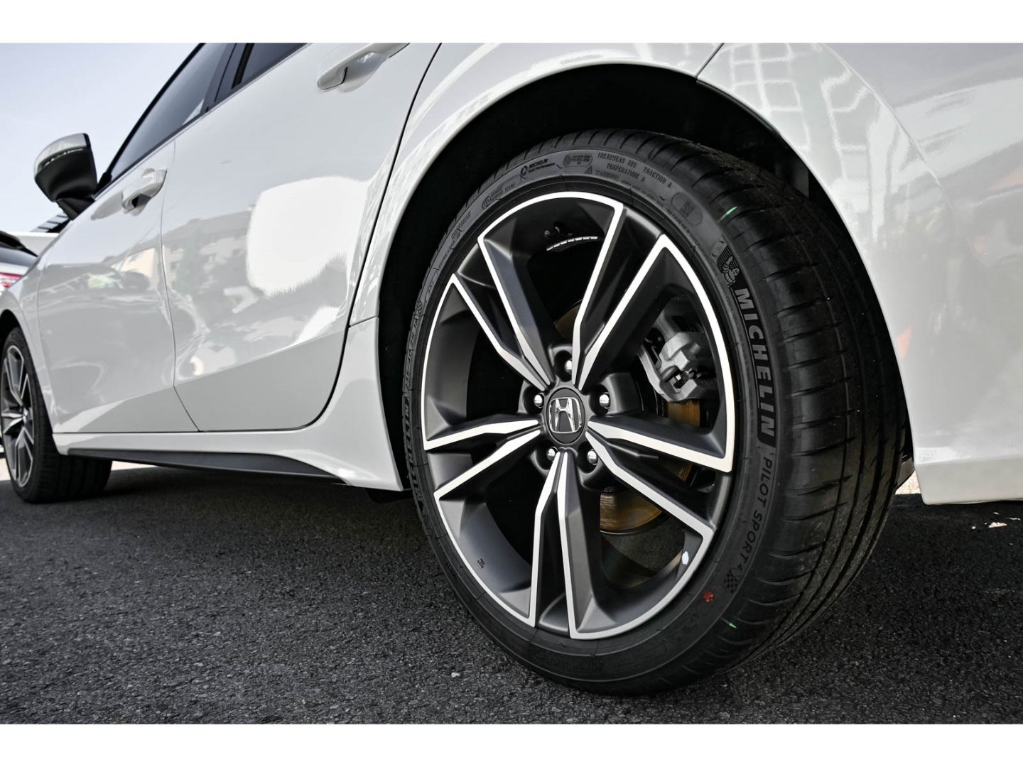Honda Civic HYBRID 2.0 ADVANCE SHZ+LHZ+NAVI+LED+BOSE+P