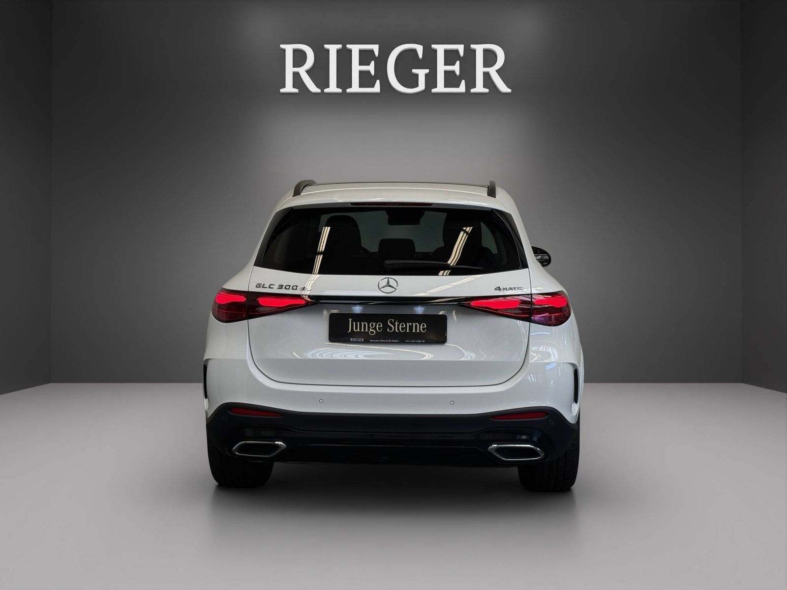Mercedes-Benz GLC 300 de AMG 4M Pano*HUD*NIGHT*Burmester*AHK*+