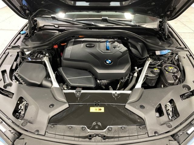BMW 530 e Touring Luxury Line Automatik Leder Laser