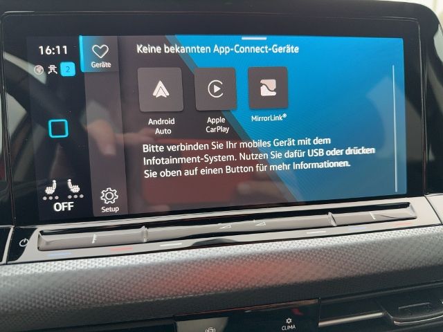 Volkswagen Golf VIII Variant 1.0TSI LIFE - Samsaru's Car Outlet
