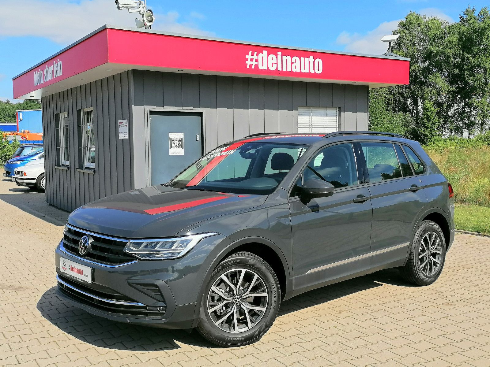 Volkswagen Tiguan 1.5 TSI Life DSG - Samsaru's Car Outlet