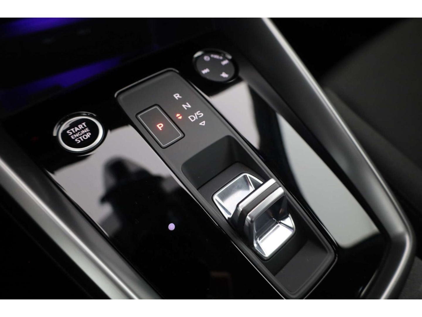 Audi A3 Sportback 35 TFSI S line - Samsaru's Car Outlet