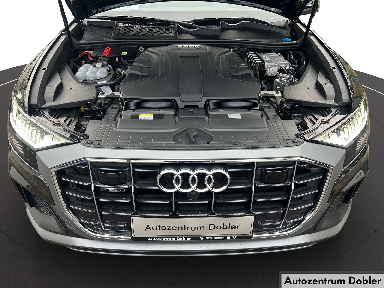 Audi Q8 50 TDI quattro AHK Allradlenkung S-Line Navi