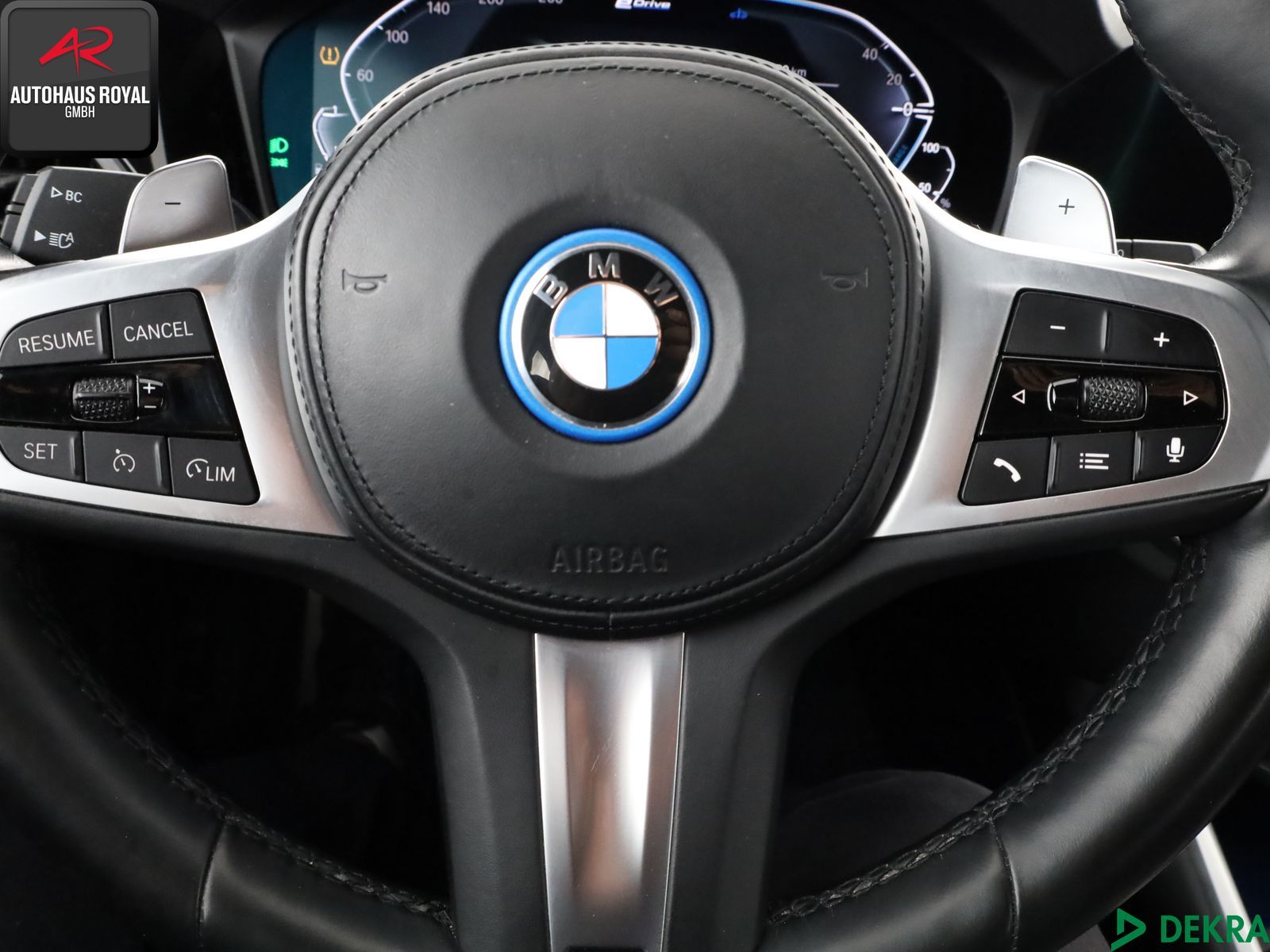 BMW 320 e T M SPORT - Samsaru's Car Outlet