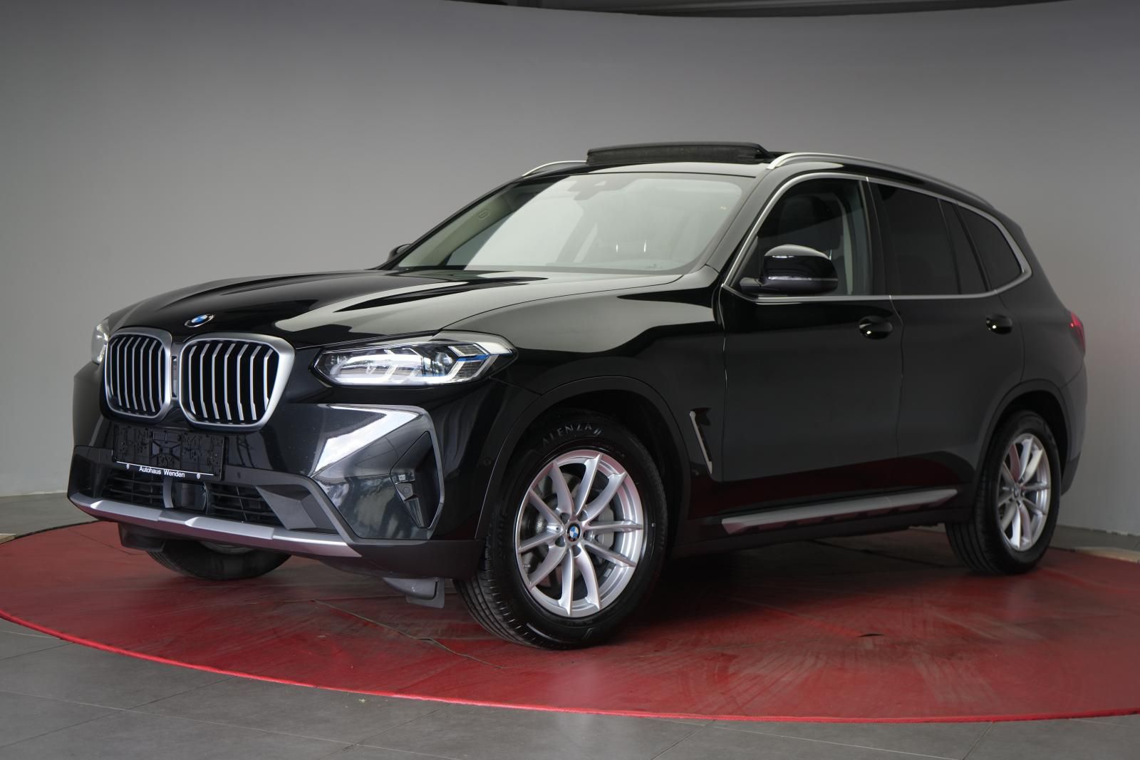 BMW X3 xDrive30d Aut. - Samsaru's Car Outlet