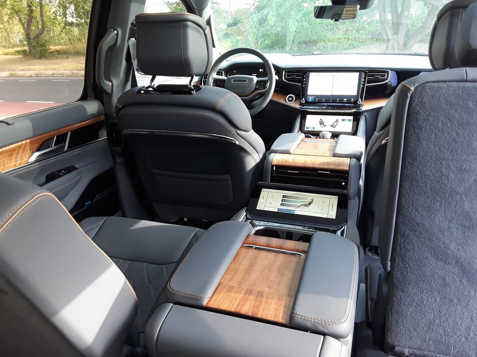Jeep Grand Wagoneer 6.4 V8 Series III