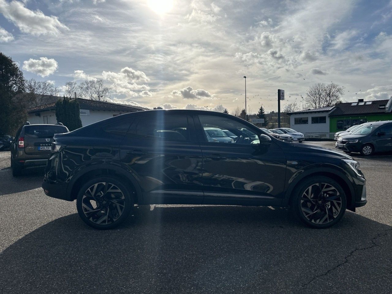 Renault Arkana Esprit Alpine Mild Hybrid - Samsaru's Car Outlet