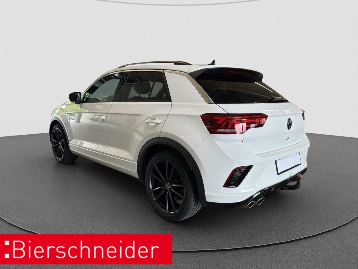 Volkswagen T-Roc 2.0 TSI DSG 4Mo. R - Samsaru's Car Outlet