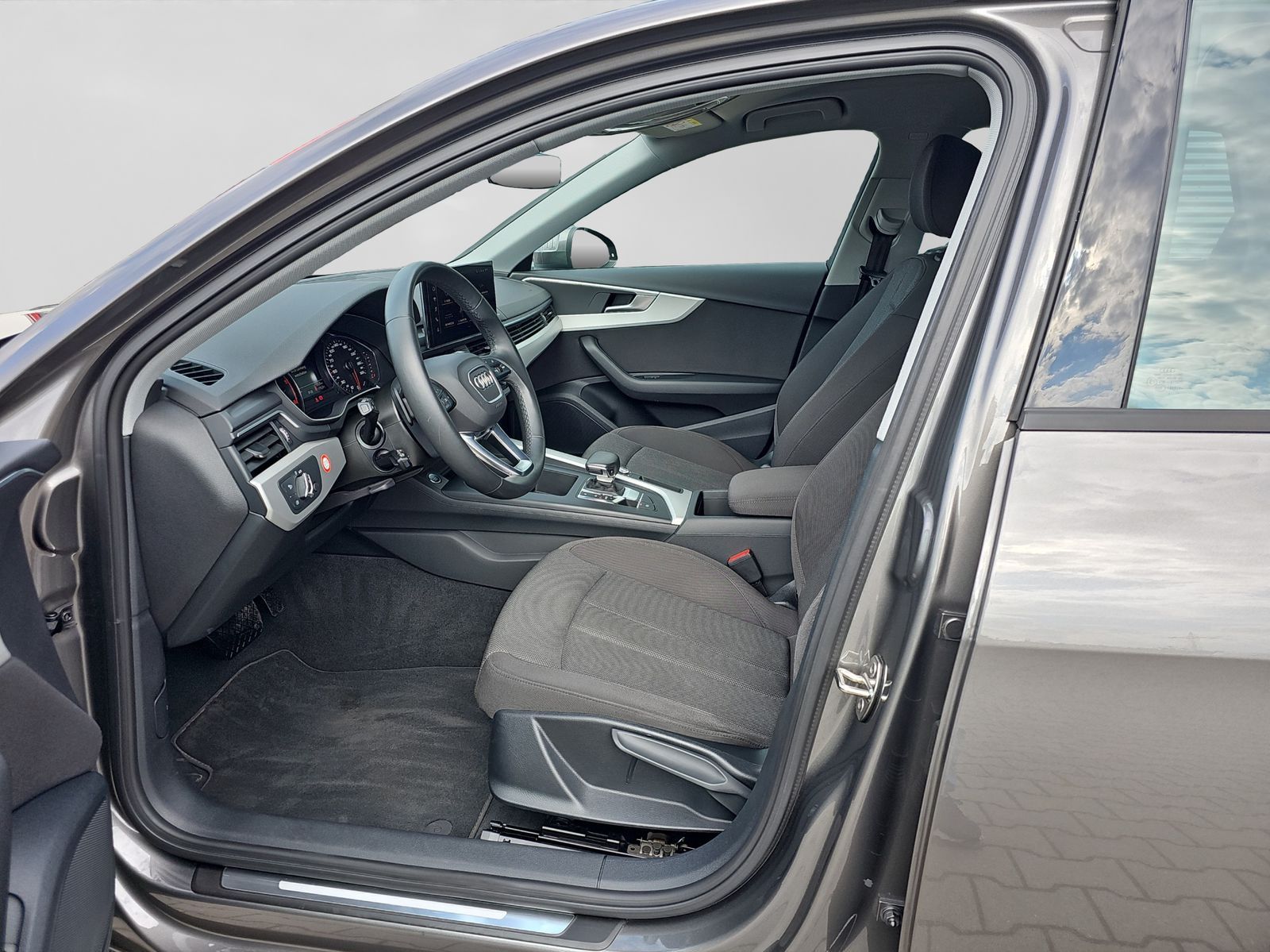 Audi A4 Avant 35 2.0 TDI - Samsaru's Car Outlet