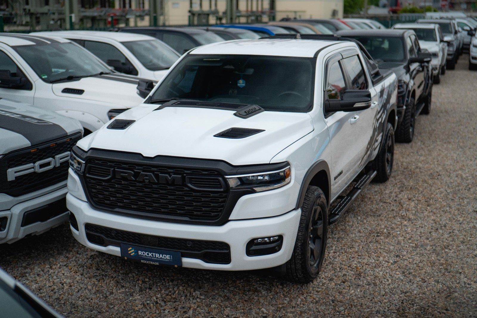 Dodge RAM 3.6 V6 MY 25 Offroad Night-Paket ACC LED 19%