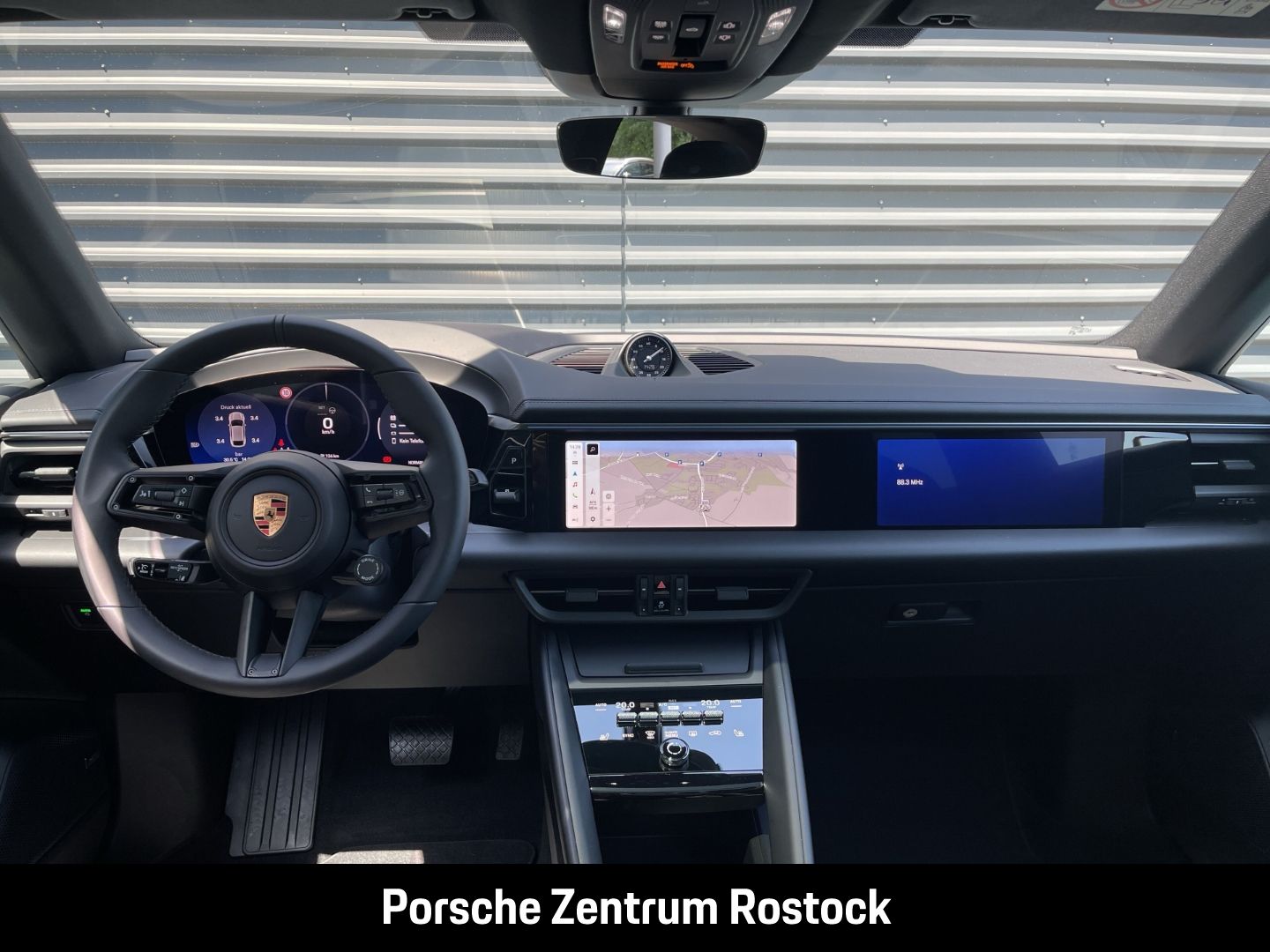 Porsche Macan 4 BOSE Rückfahrkamera Abstandstempomat LED