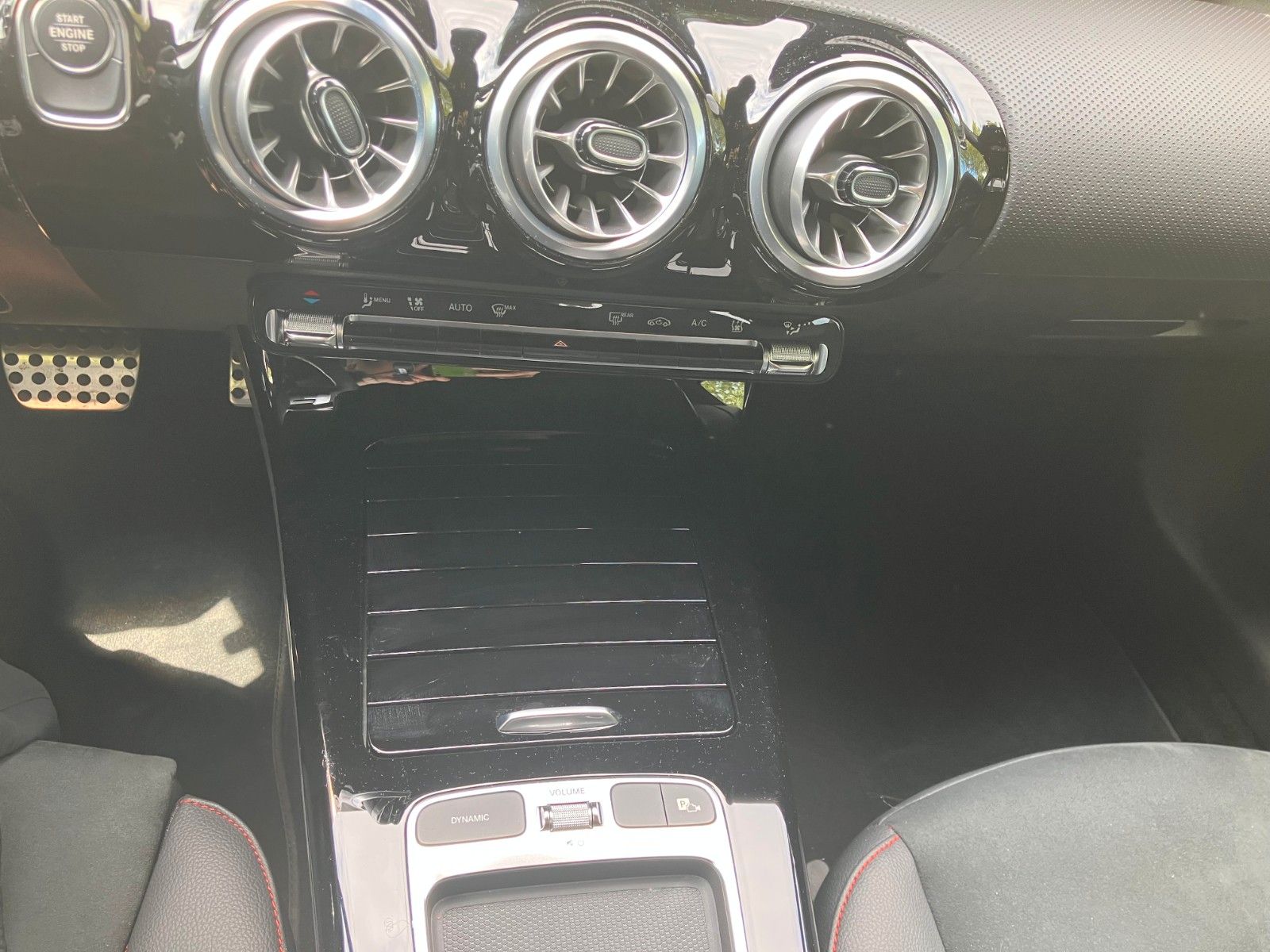 Mercedes-Benz A 250 e Limousine - Samsaru's Car Outlet