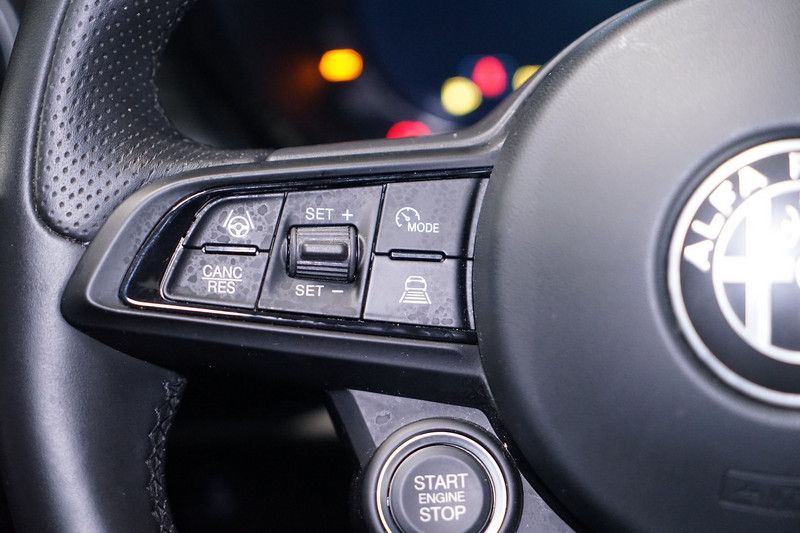 Alfa Romeo Tonale 1.5 VGT Hybrid Ti Aut.*Matrix*Kamera*Keyl
