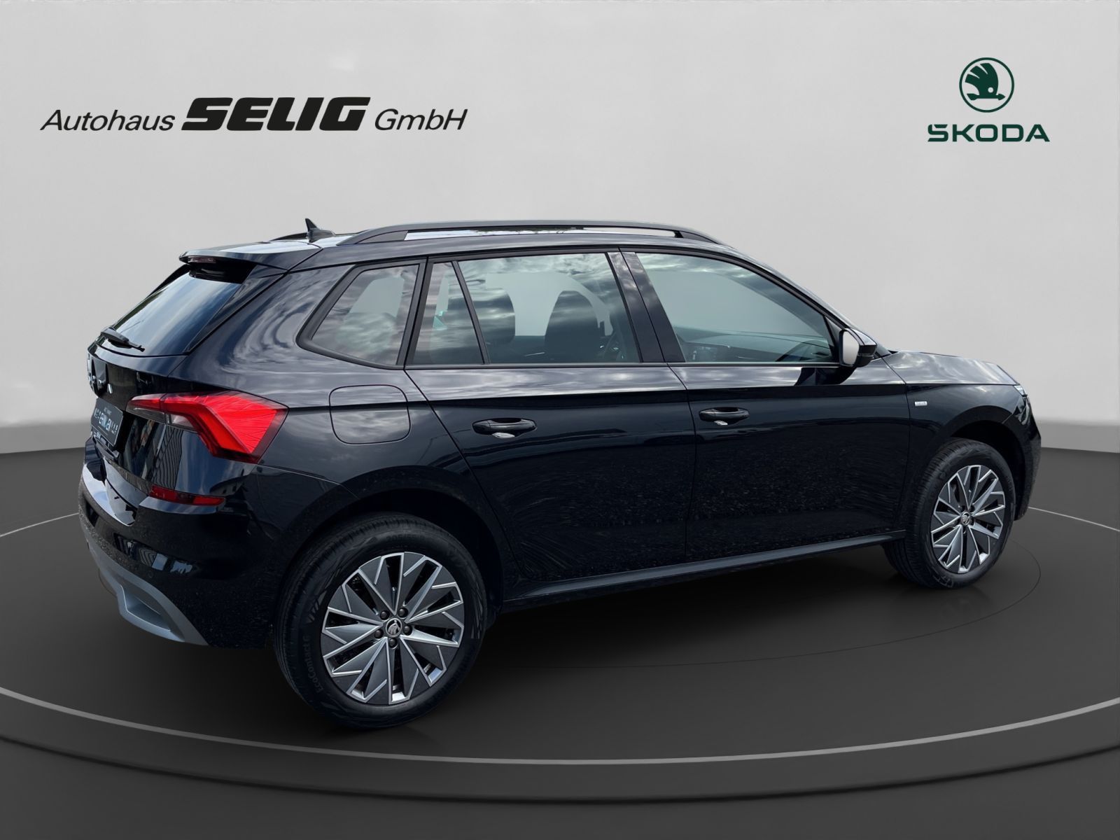 Skoda Kamiq Tour 1.5 TSI - Samsaru's Car Outlet