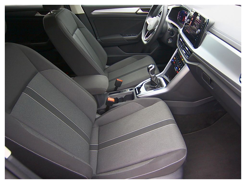 Volkswagen T-ROC Life - Samsaru's Car Outlet