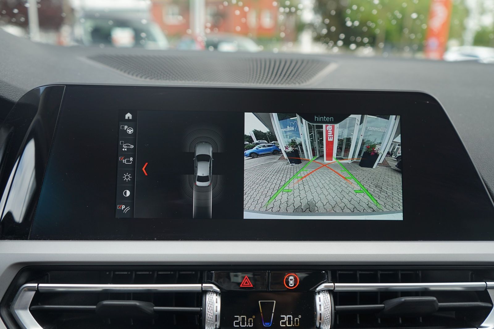 BMW 320i Advantage - Samsaru's Car Outlet