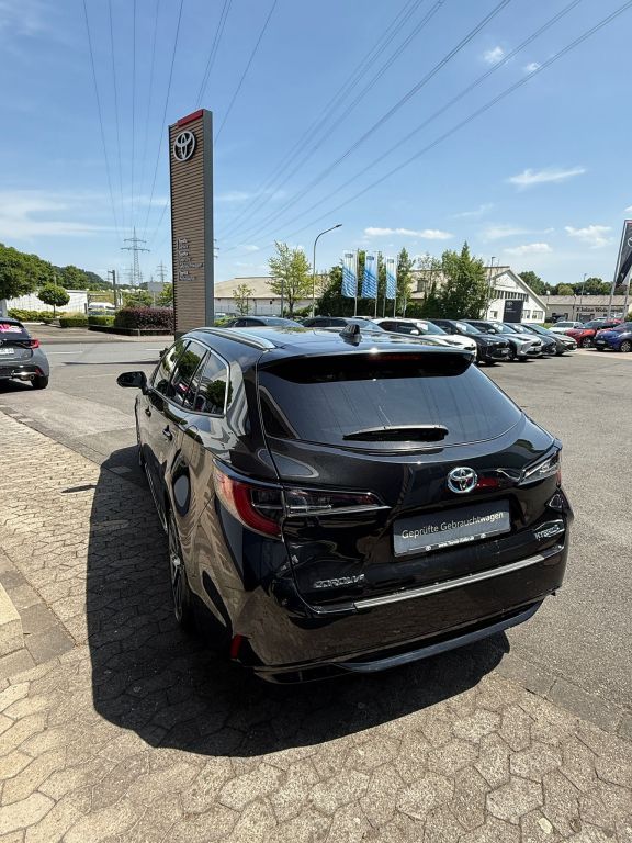 Toyota Corolla 2.0 Hybrid Touring Sports Lounge - Samsaru's Car Outlet