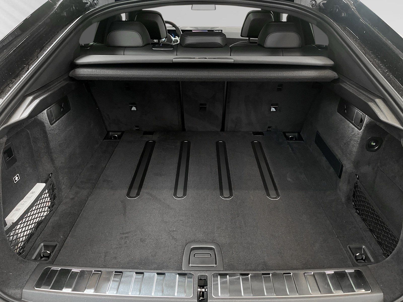 BMW X6 xDrive30d M Sport Pro|Pano|AHK|Autobahnass.