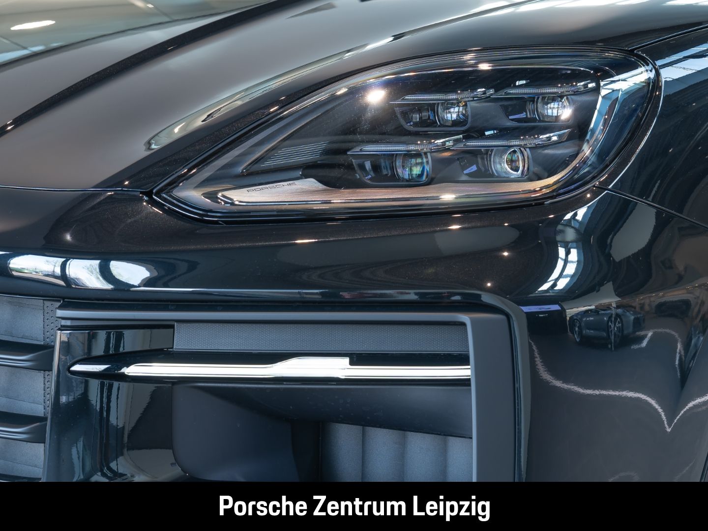 Porsche Cayenne HD-Matrix SportDesign Massage AHK HeadUp