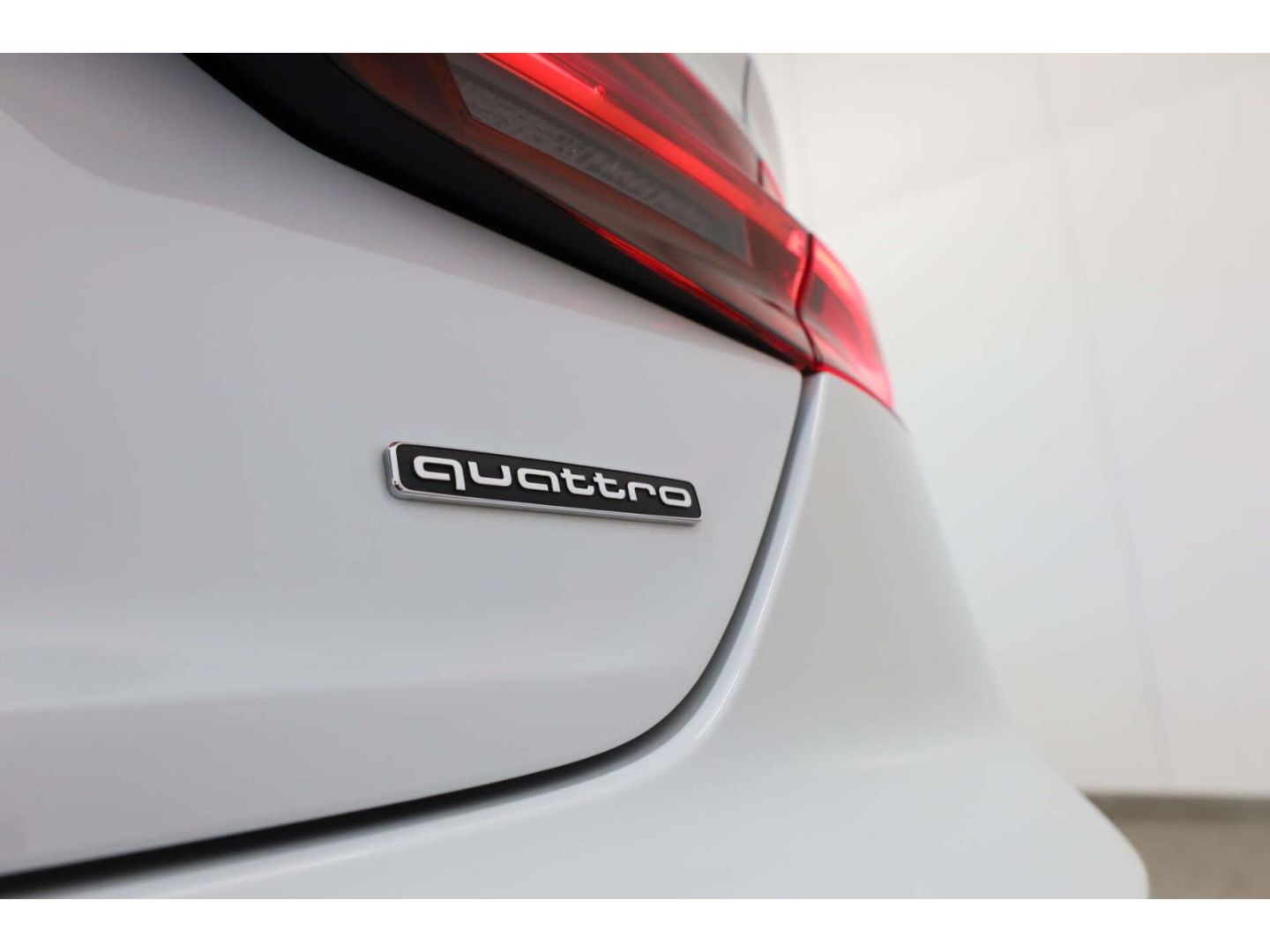 Audi A5 Sportback 45 TFSI qu. S line AHK/Matrix/StHz.