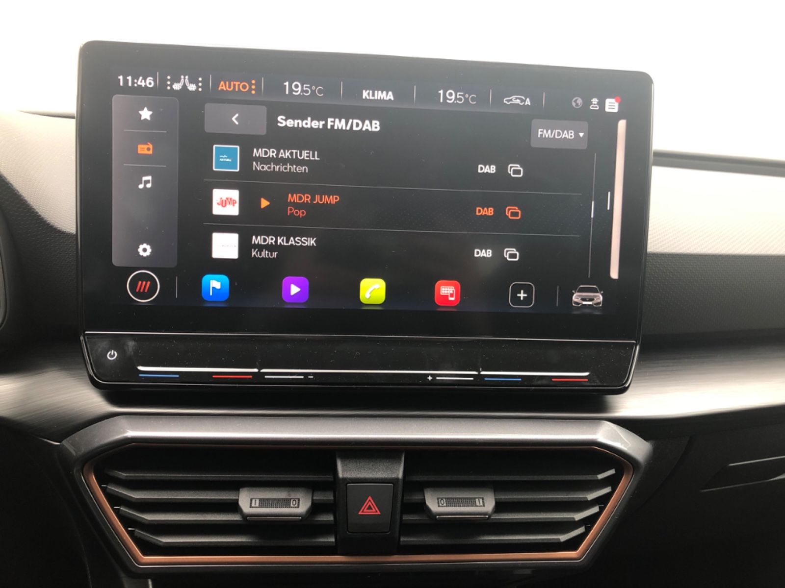 Cupra Leon Sportstourer 1.5 eTSI ACT DSG - Samsaru's Car Outlet