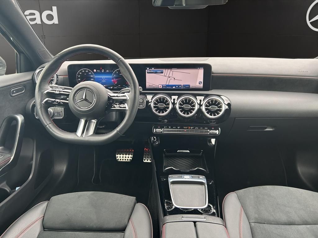 Mercedes-Benz A 180 AMG - Samsaru's Car Outlet