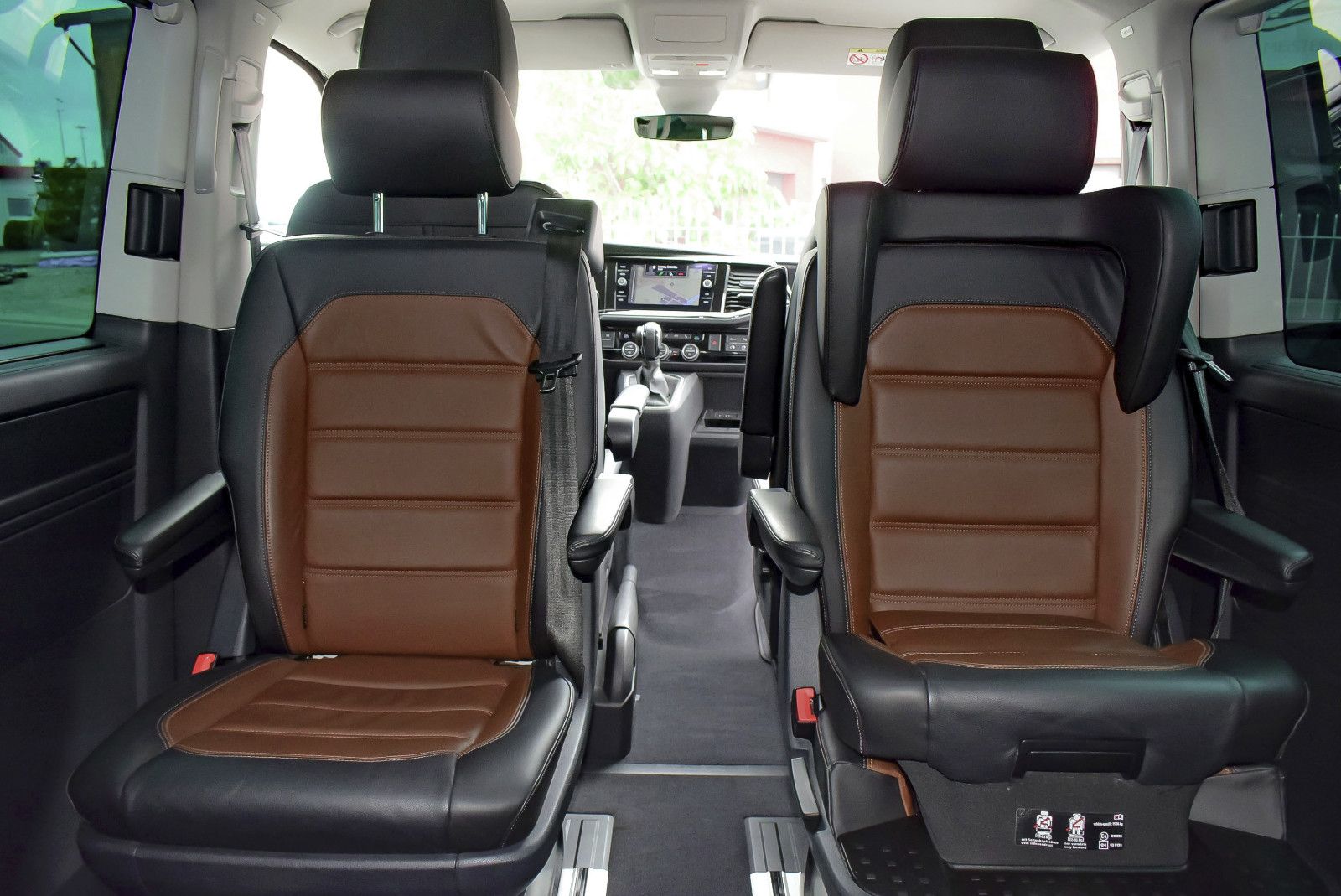Volkswagen VW T6.1 Multivan - Samsaru's Car Outlet