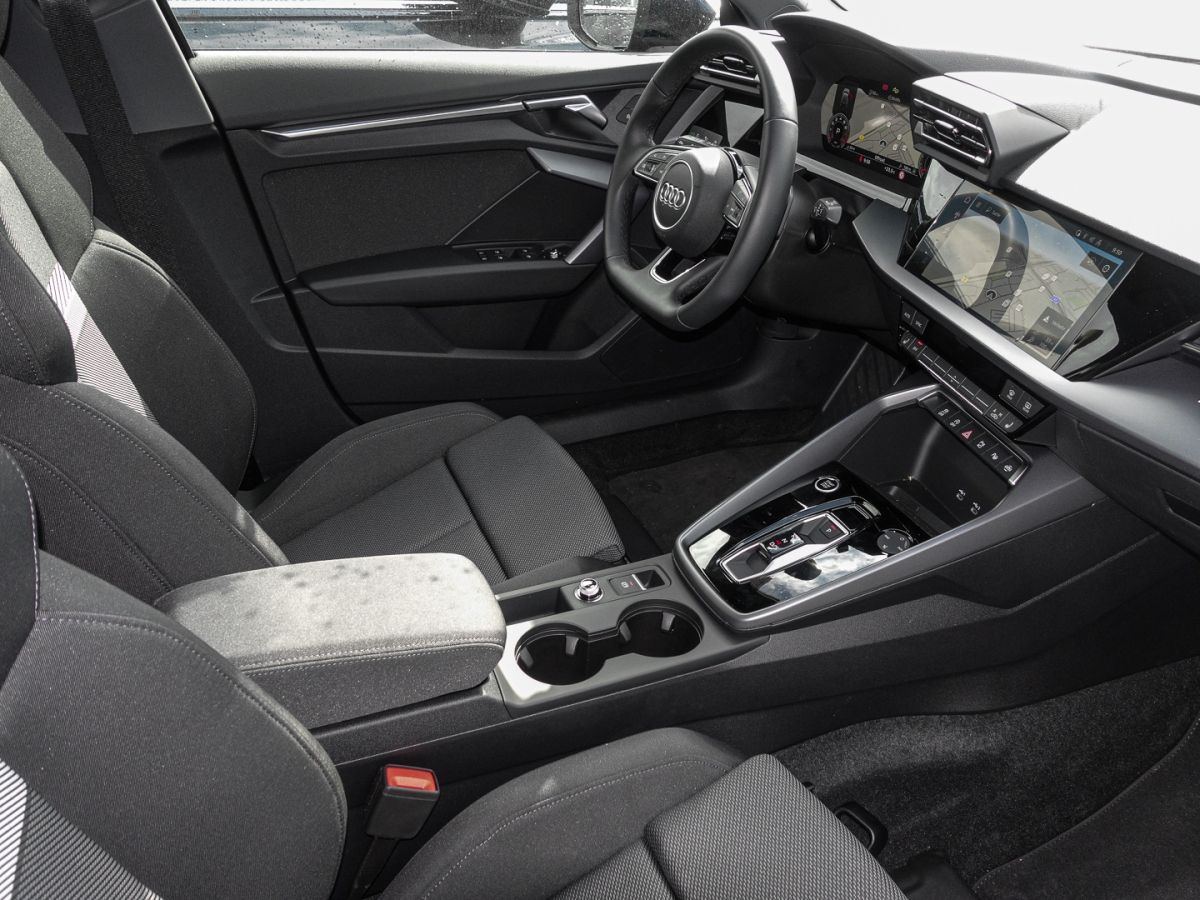 Audi A3 Sportback 30 1.5 TFSI advanced - Samsaru's Car Outlet