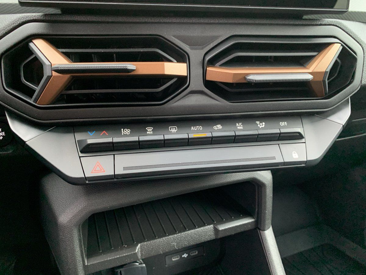 Dacia Duster EXTREME HYBRID 140 - Samsaru's Car Outlet
