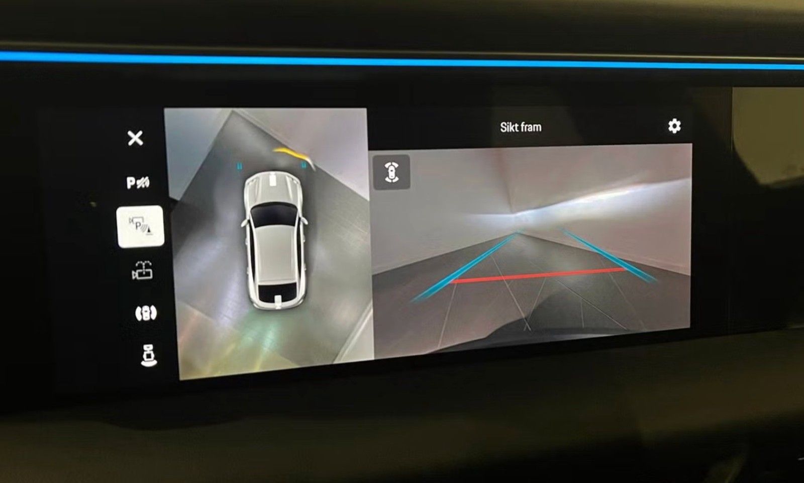 Porsche Macan Electric 4