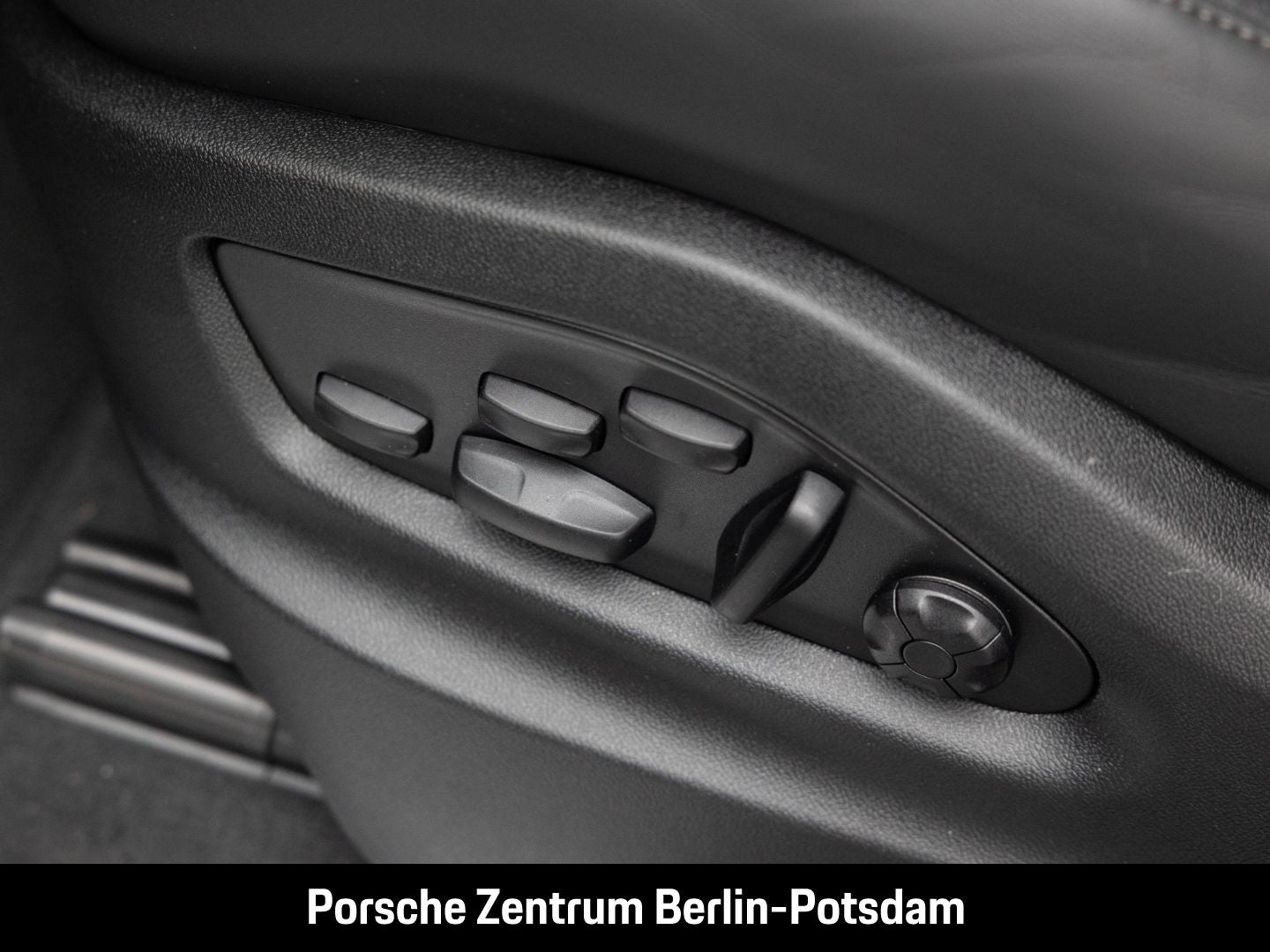 Porsche Cayenne S Coupe BOSE Sportabgas Luftfederung LED