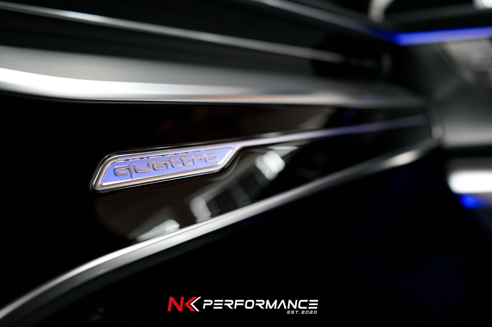 Audi A6 Avant 50 TDI quattro S-LINE - Samsaru's Car Outlet