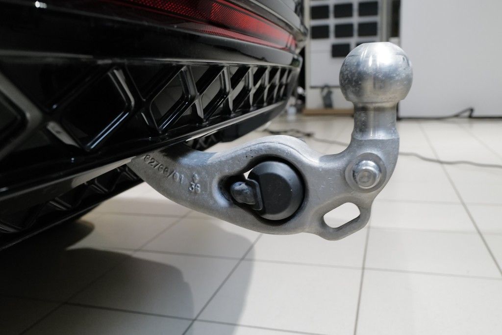 Volkswagen Touareg 3.0TDI R-Line Allradlenk StdHz Keyless
