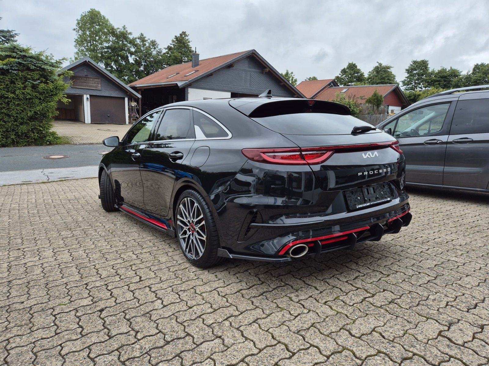 Kia ProCeed GT - Samsaru's Car Outlet