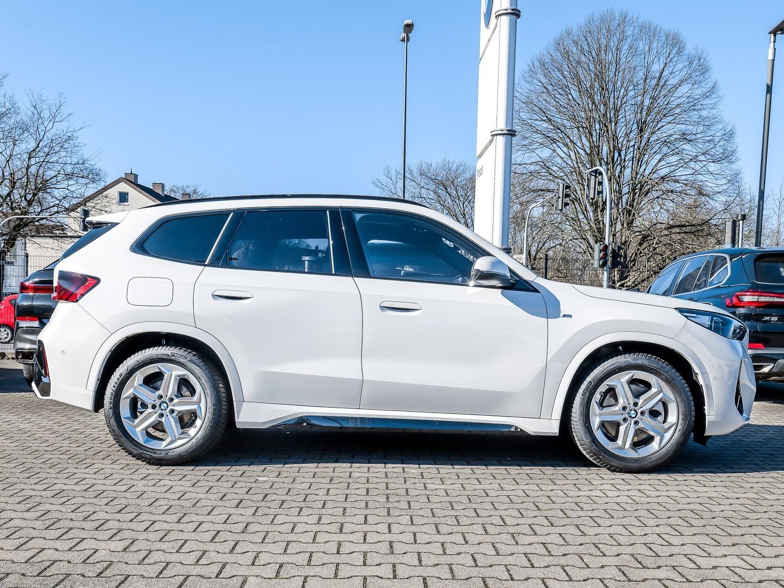 BMW X1 xDrive23d M Sport AHK Pano Memory DA+ H/K RFK