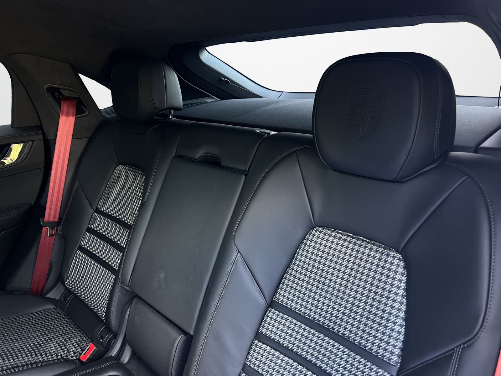 Porsche Cayenne GTS Coupe | PDCC | Hinterachslenkung |