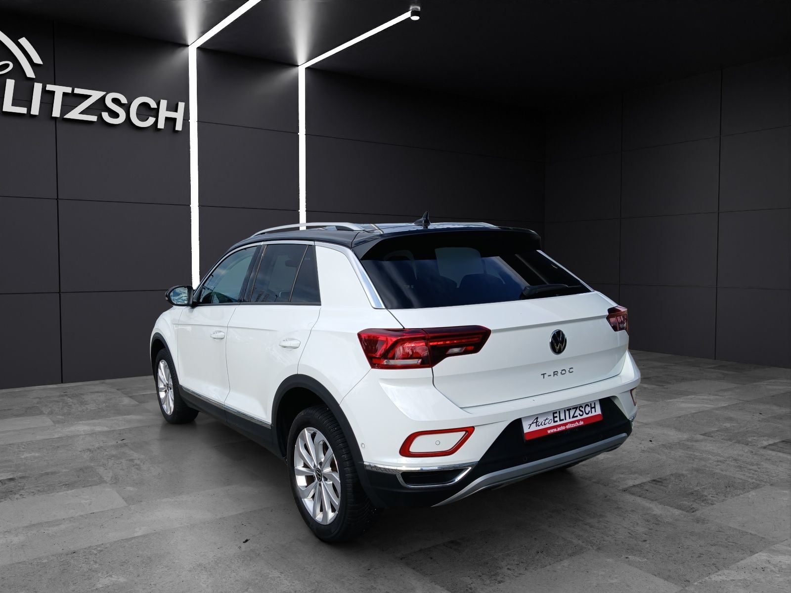 Volkswagen T-Roc TDI Style - Samsaru's Car Outlet