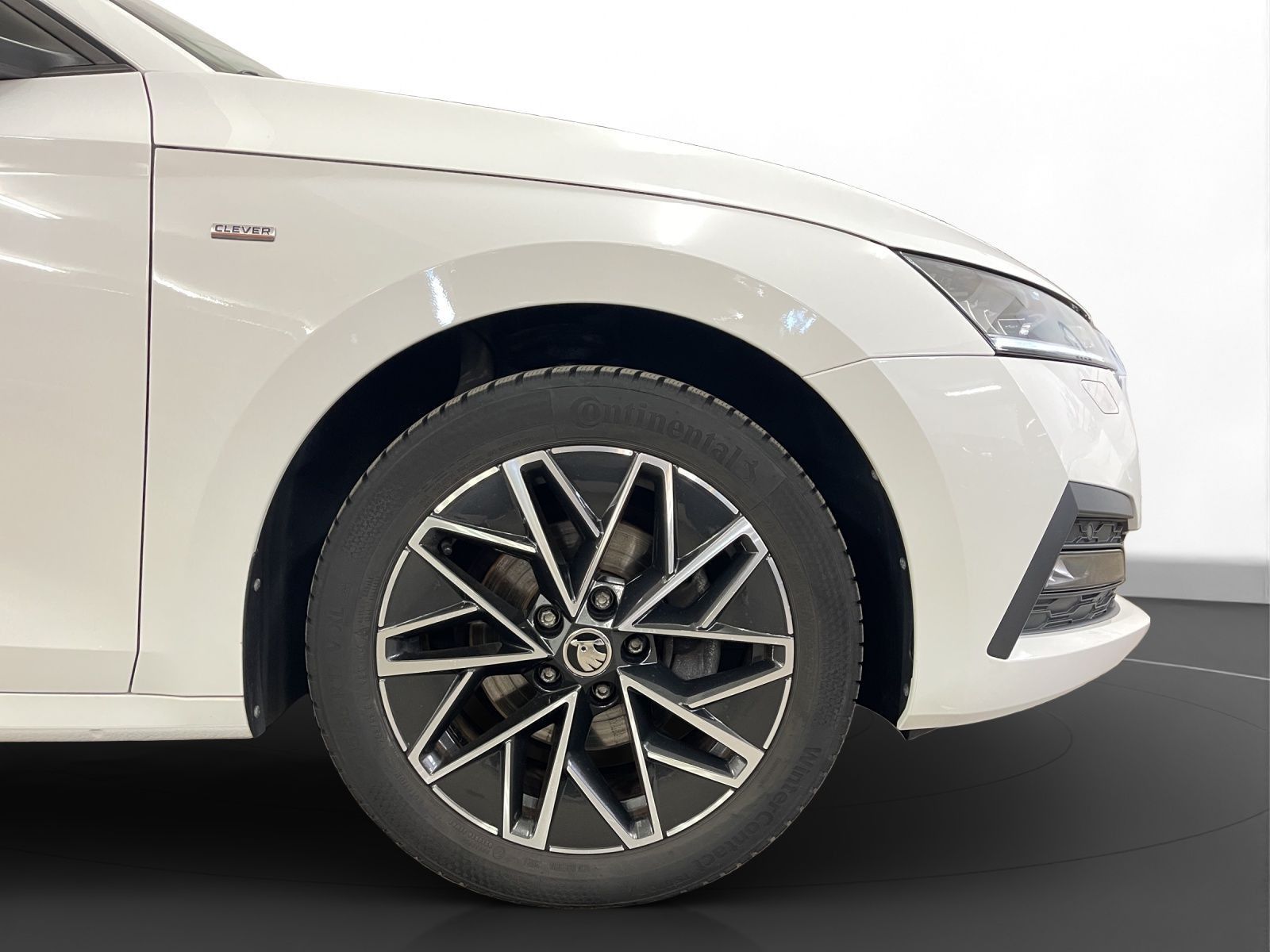 Skoda Octavia Combi 1.0 TSI Clever - Samsaru's Car Outlet