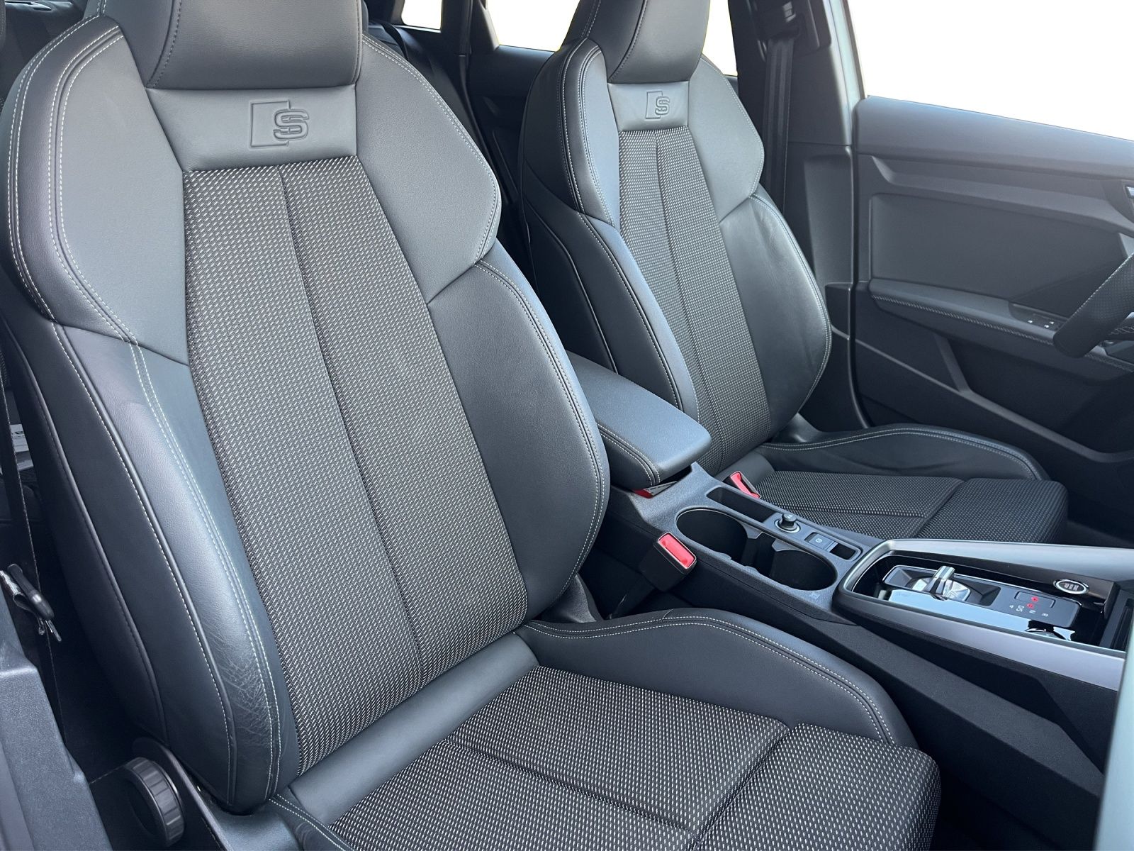 Audi A3 Sportback 35 TFSI S Line - Samsaru's Car Outlet