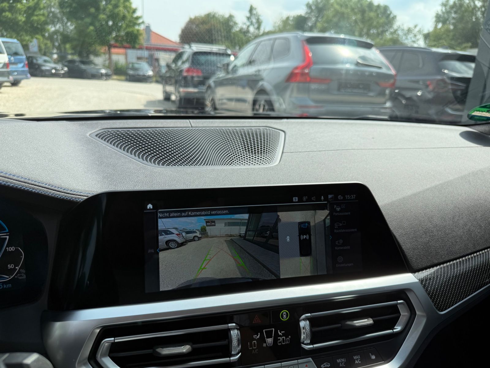 BMW 330 e xDrive M Sport - Samsaru's Car Outlet