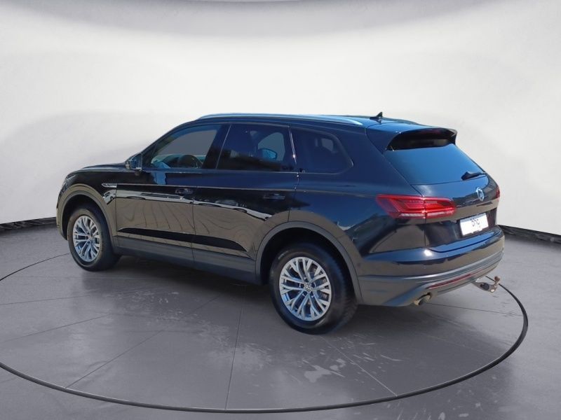 Volkswagen Touareg 3.0 V6 TDI 4Motion - Samsaru's Car Outlet