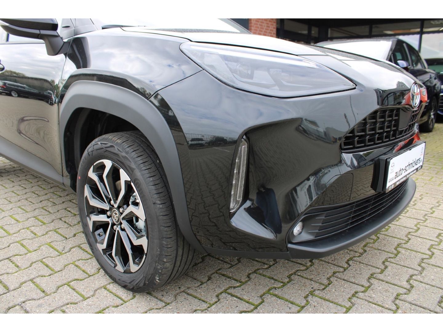 Toyota Yaris Cross Team D+SAFETY-P+WINTER-P !!