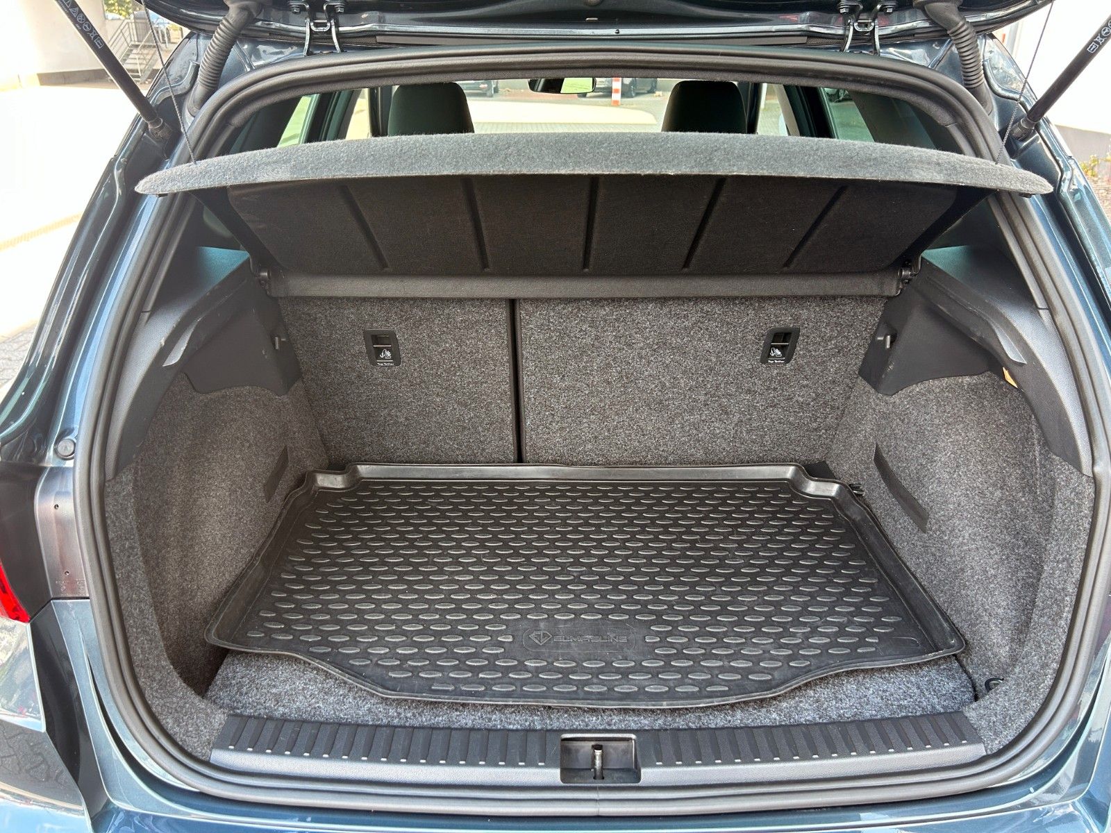 Seat Arona FR DSG - Samsaru's Car Outlet