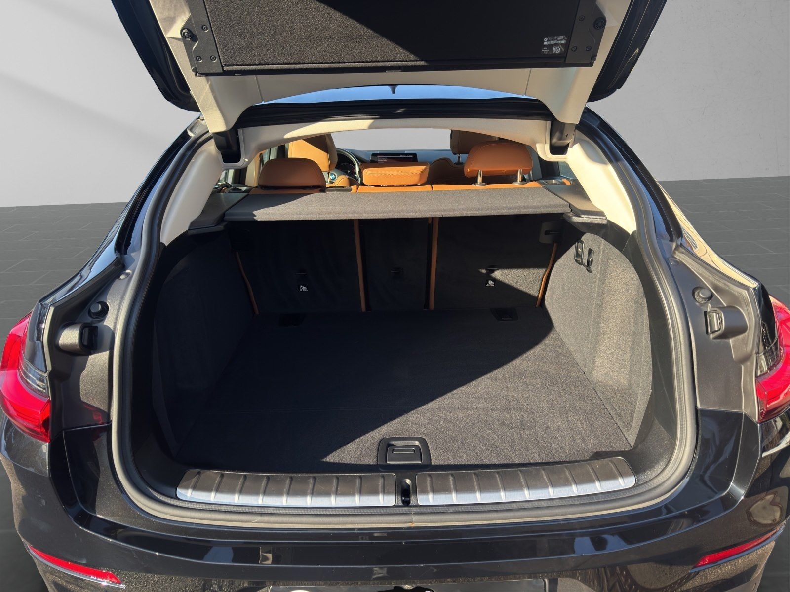 BMW X4 xDrive30d Pano eSitze 360° AHK ACC HiFi