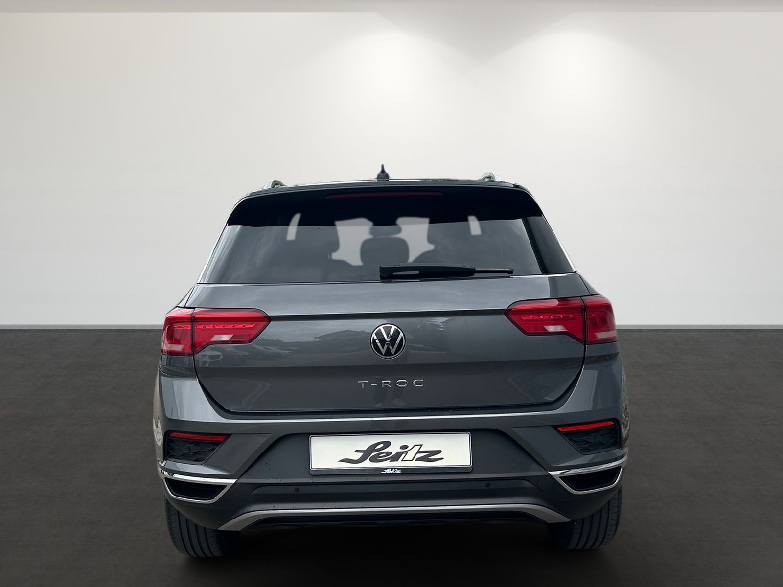 Volkswagen T-Roc 2.0 TDI Style - Samsaru's Car Outlet