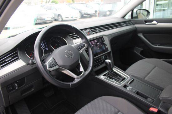 Volkswagen Passat Variant 2.0 TDI DSG - Samsaru's Car Outlet