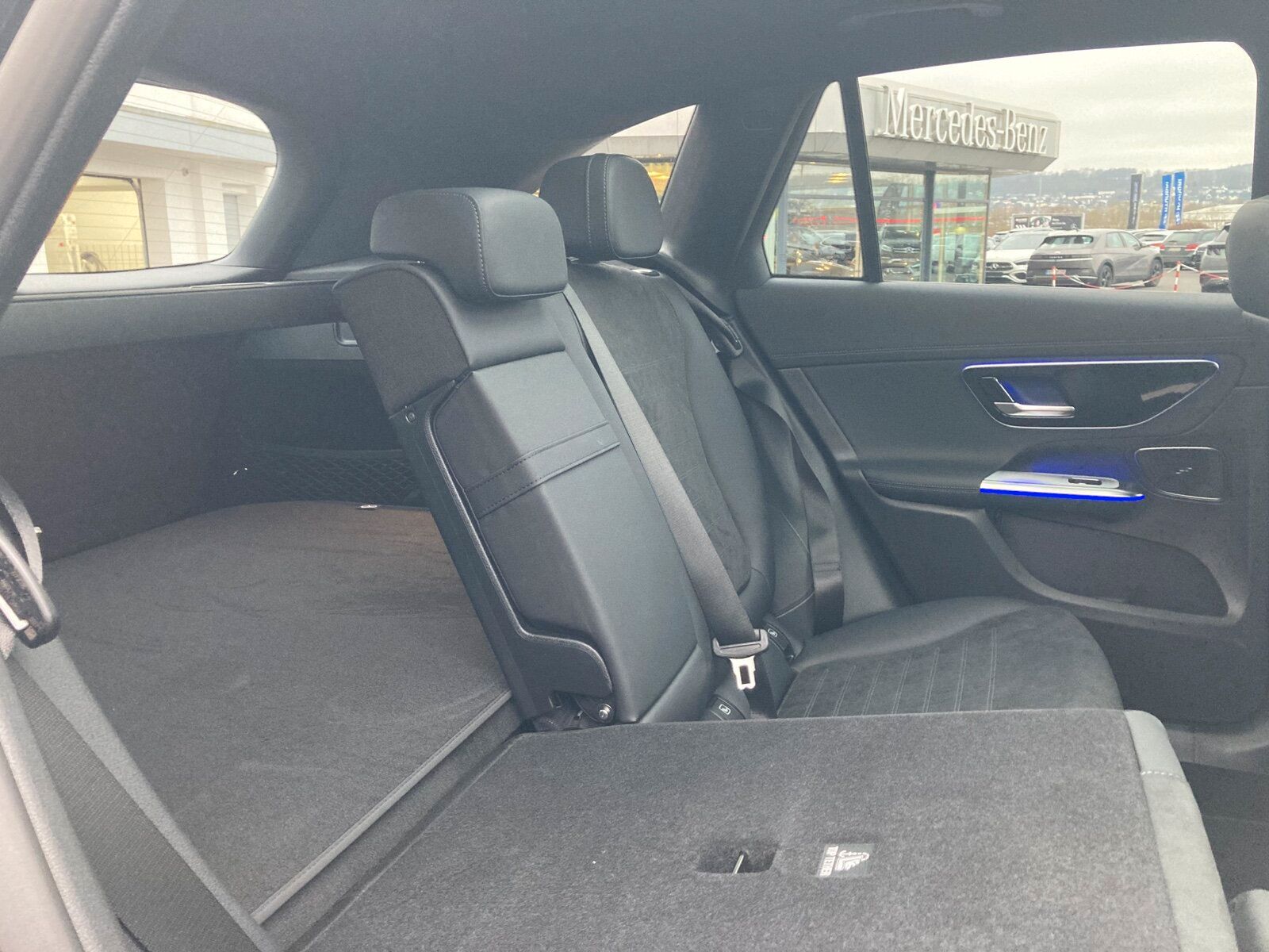 Mercedes-Benz GLC 300 de 4M AMG Line Pano*AHK*Distronic*360°-K